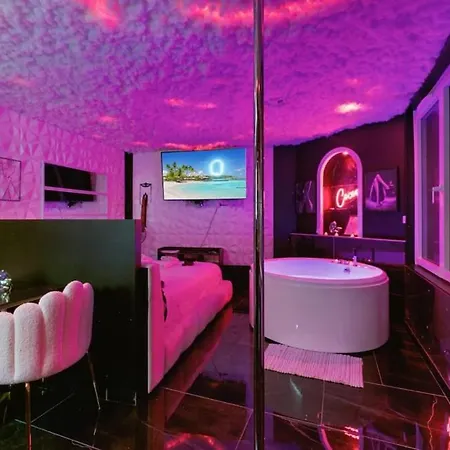 Apartamento Dark Desir, Jacuzzi, Barre Et Croix De St André